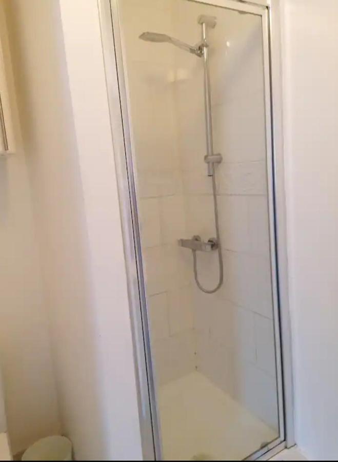 Apartamento Chantilly Ickenham Exterior foto